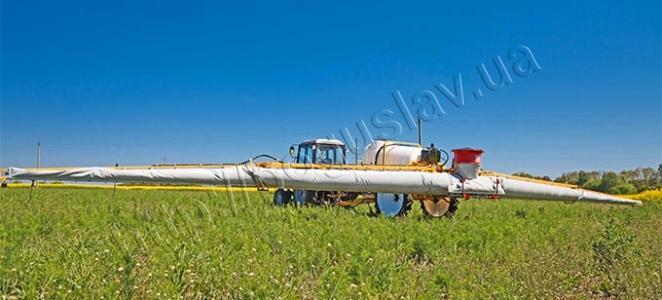 Прицепной опрыскиватель ШТОРМ-3000-21,5 П